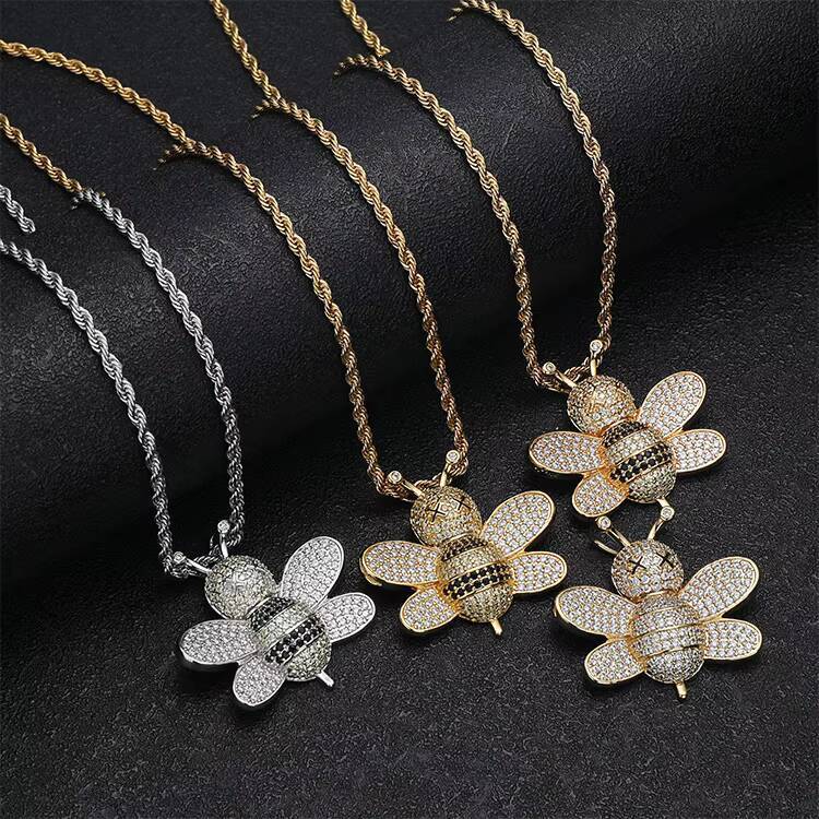 JWY Mens Stylish Brass Pendant Necklace Big Iced Out Bee with Gold Silver Plating Hip Hop Fashion Charms with Moissanite Stone