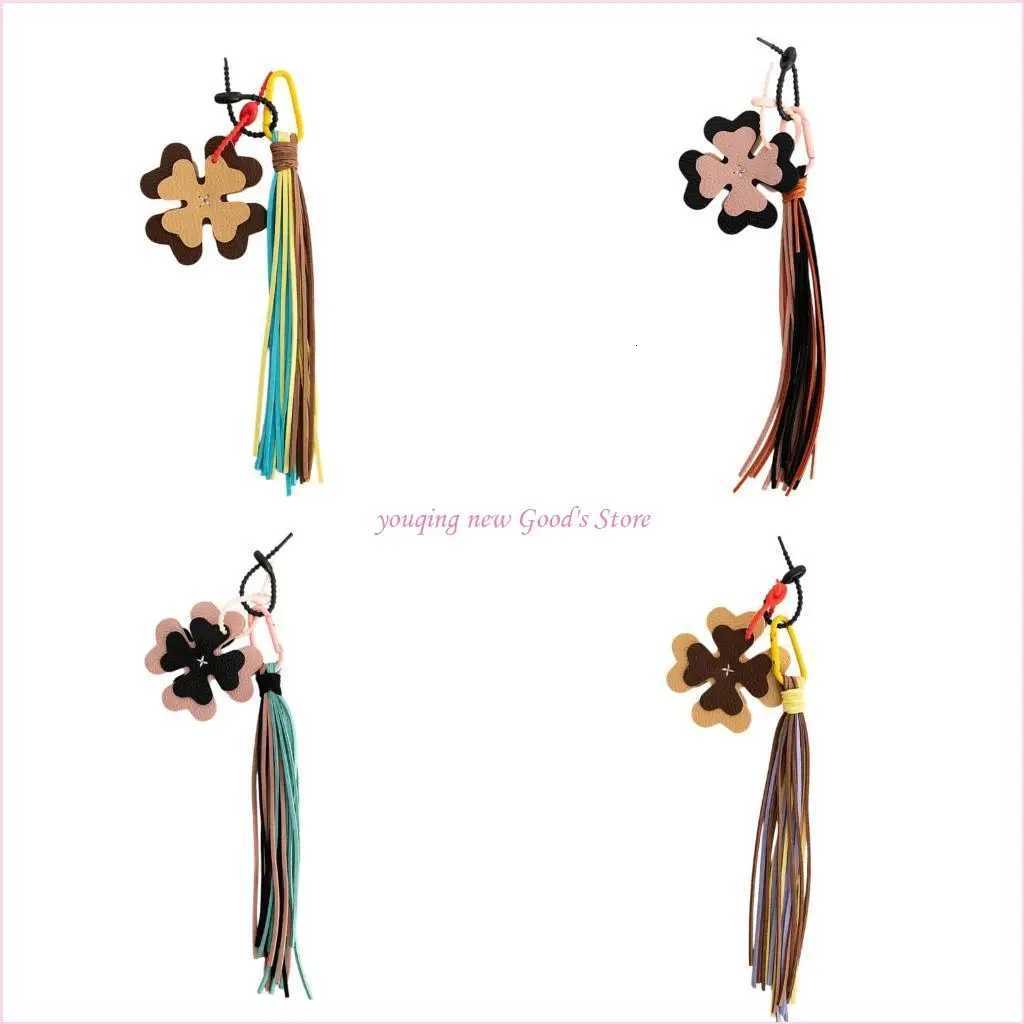 57QA Elegant Corduroy Tassels Keychain Handcrafted Bag Accory Stur Braided Rope Bag Charm Gift For Fashion rs Y250925qd