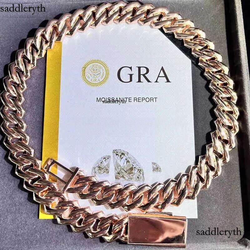 Fashion Design Solid Sier Gra Moissanite 18mm 20mm Wide Dia Iced Out Pendant Necklace Cuban k Chain for Rapper Noble quality