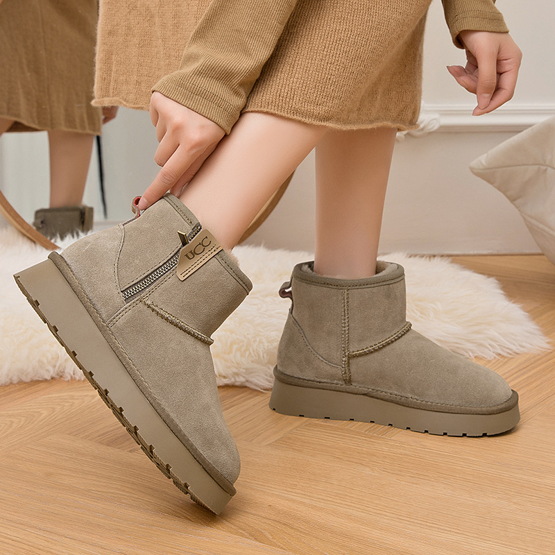 CE designer shoes Free shipping oxhide affordable luxury Winter anti slip snow boots with thick plush cotton shoes Long-lasting