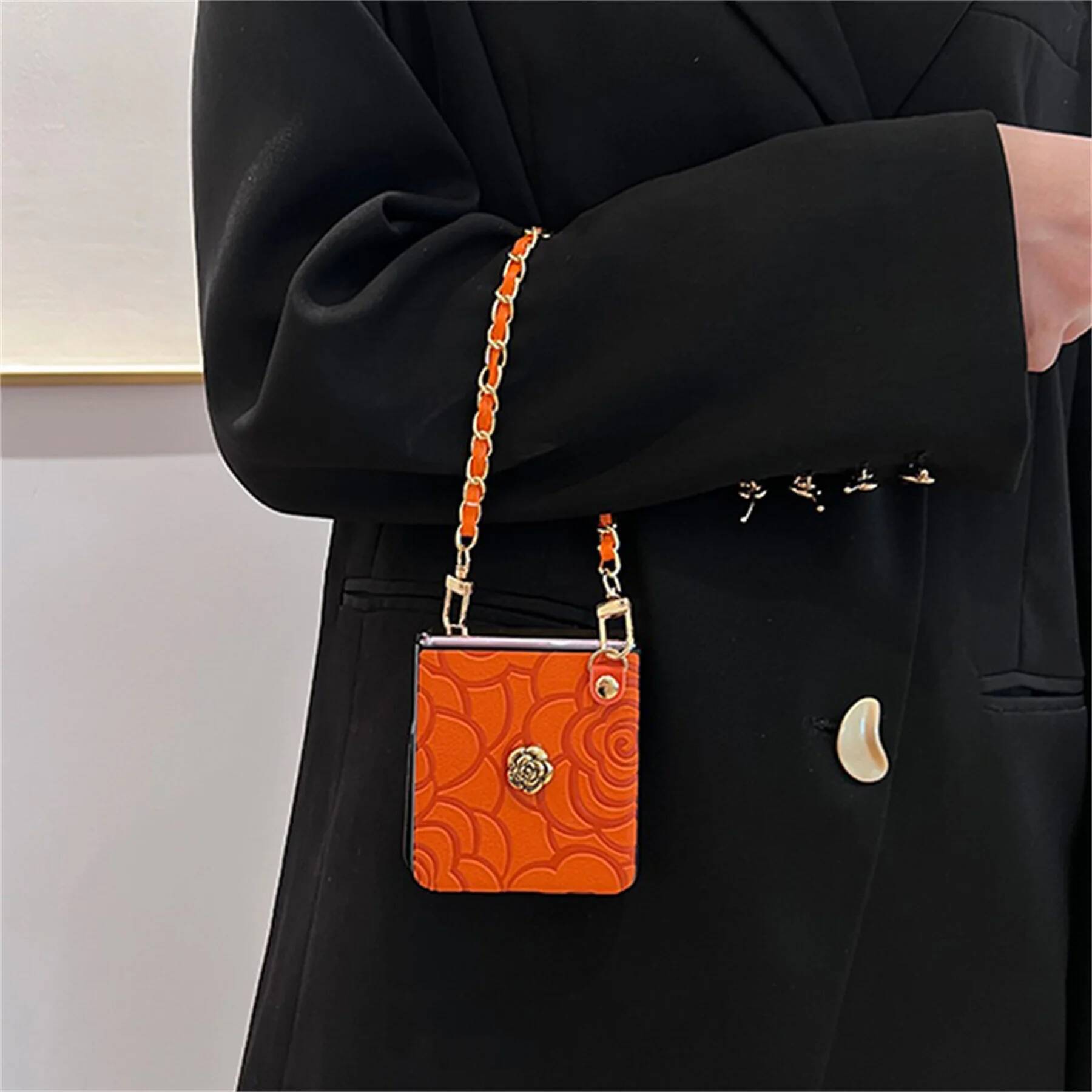 Fashion Korean ins Candy Color Camellia Leather Phone Case with Hand Chain for Flip4 Flip7 5 Z Flip 6 CoverAAA