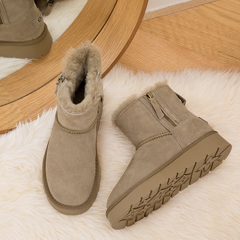 CE designer shoes Free shipping oxhide affordable luxury Winter anti slip snow boots with thick plush cotton shoes Delicate yellow plain