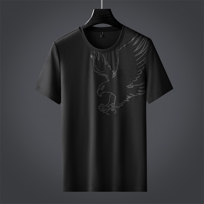 Men's T-Shirts European high-end eagle diamond printed round neck T-shirt for men summer fashion personality casual short-sleeved men 230426
