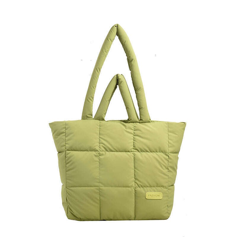 Designer Bag Luxury Bag New Large Shoulder Bag Capacity High-End Cotton Jacket Short Trip Down Outdoor Single Shoulder Handheld Tote For Women