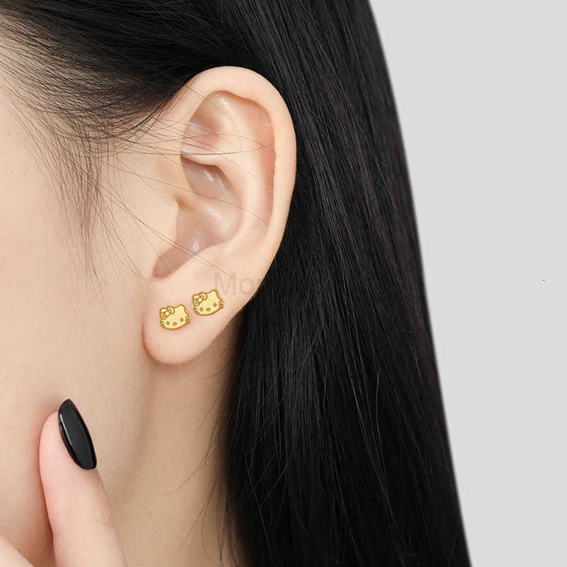 Sanrio Hello Kitty Earstuds 18K Gold Buckle Simple Fashion Low Allergy Jewelry Titanium Steel Earstuds Cartoon Girl Jewelry Gift L250925