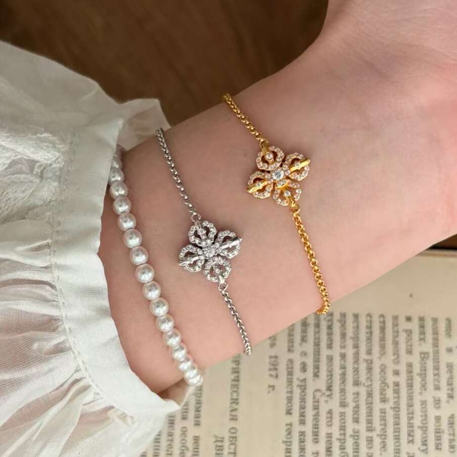 Bracelet Designer Luxury jewelry for women Copper plated with 18K gold silver Four-Leaf Single Flower Layered Clover Festival Holiday gifts