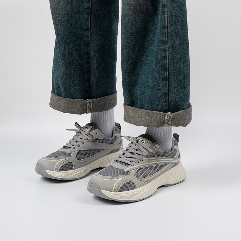 HUAN QIU Free shipping Designer Casual Shoes Thick soled men breathable versatile casual sports shoes fashion