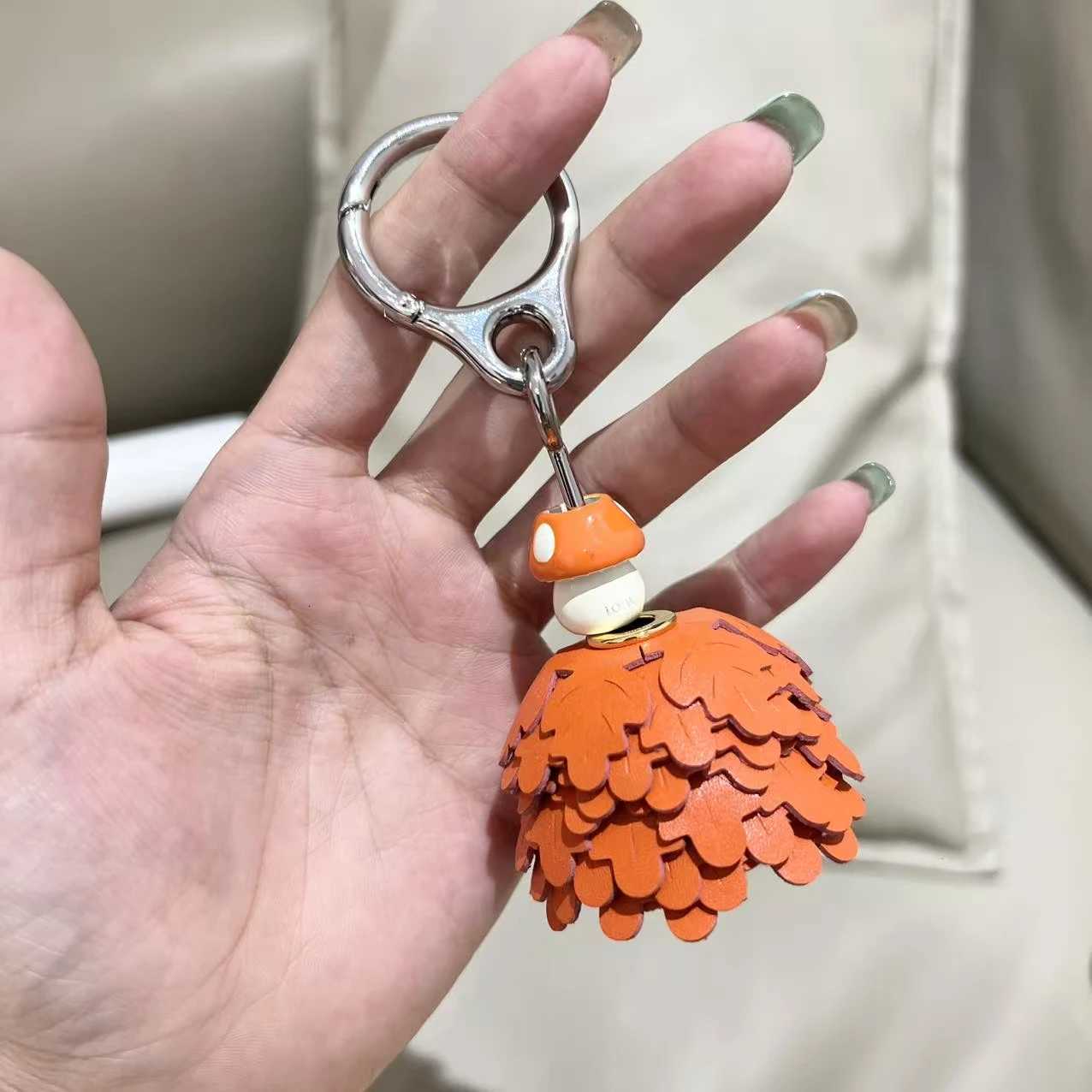 Elegant Beaded Keychain with Suede wers Unique Bag Accory for Backpack Purse Y250925ws