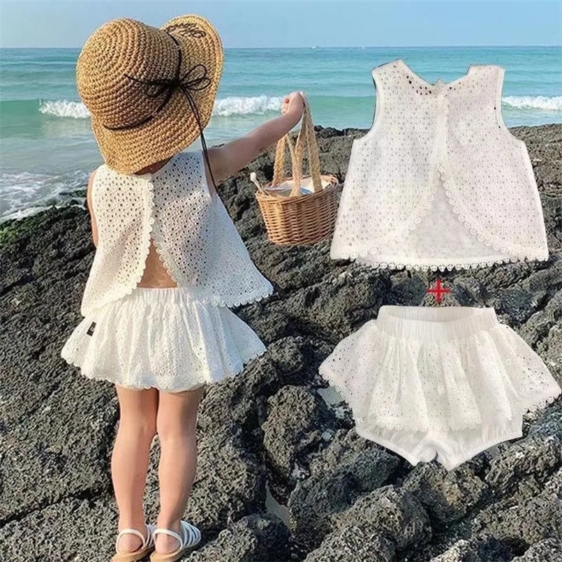 Girls Summer Clothing Sets Hollow Lace Suit Baby Casual Sleeveless T-shirt Shorts Kids Clothing Sets Baby Clothes Sets 250314