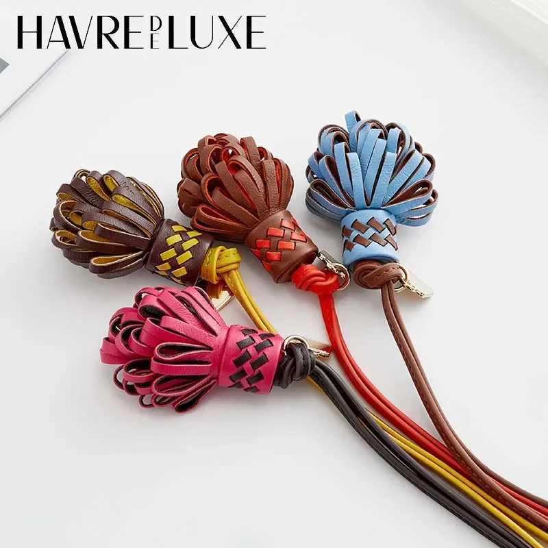 Tassel wer bag charm for wens bag handmade genuine leather fashion highend leather keychain bag accories Y250925d