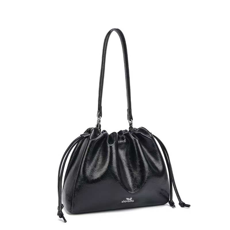 COCIO designer bag Light luxury Oil wax leather high-quality handbag fashionable and casual classic bucket bag for woman