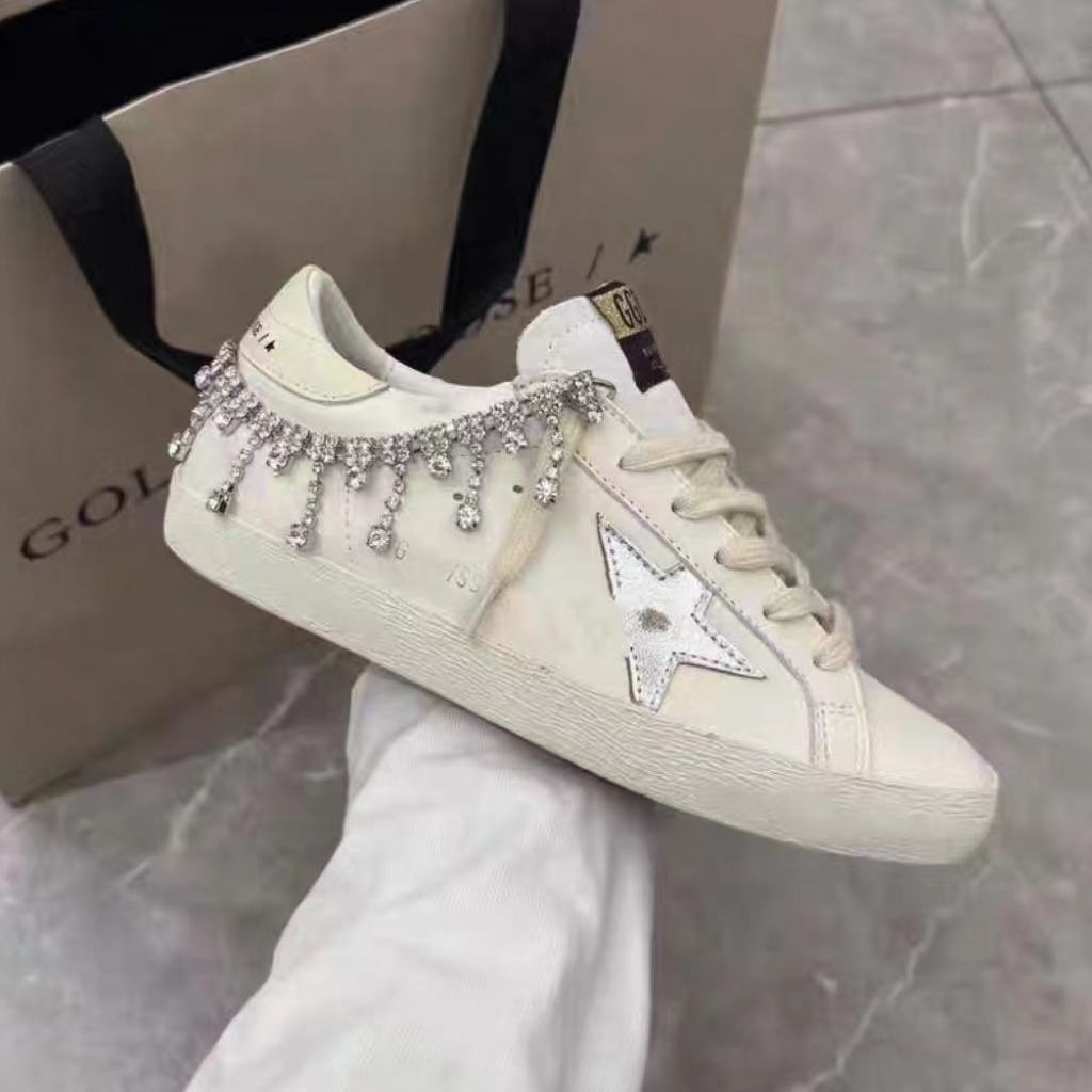 Designer Shoes Women's Sneakers Vintage Star Detail Genuine Leather Lace Up Shoes Casual Sneakers Lightweight Comfortable Everyday Shoes