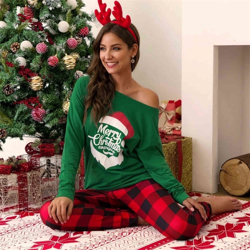 Merry Christmas Women Winter Pajamas Set Cotton Sleepwear Long Lattice Pants + Xmas Print Pyjamas Women Clothes Pajama Plus Size 211109