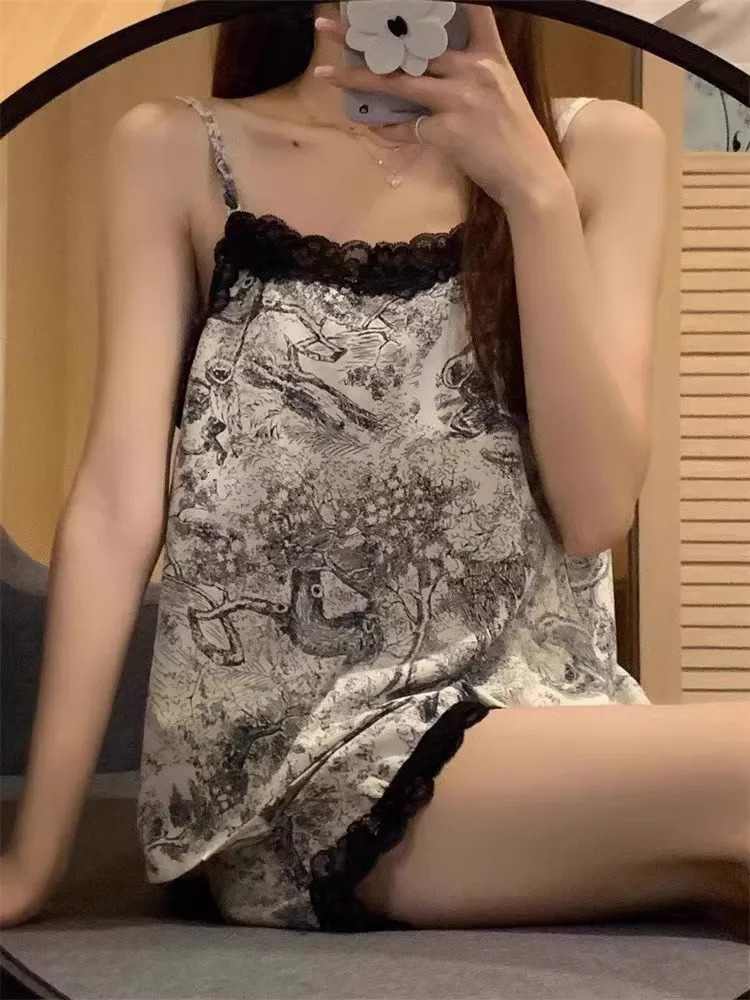 Ice Ribbon Box Hanging Pad Pajamas For Women In Summer Thin Sexy Pure Style Lace Ink Painting Casual Clothes 250925
