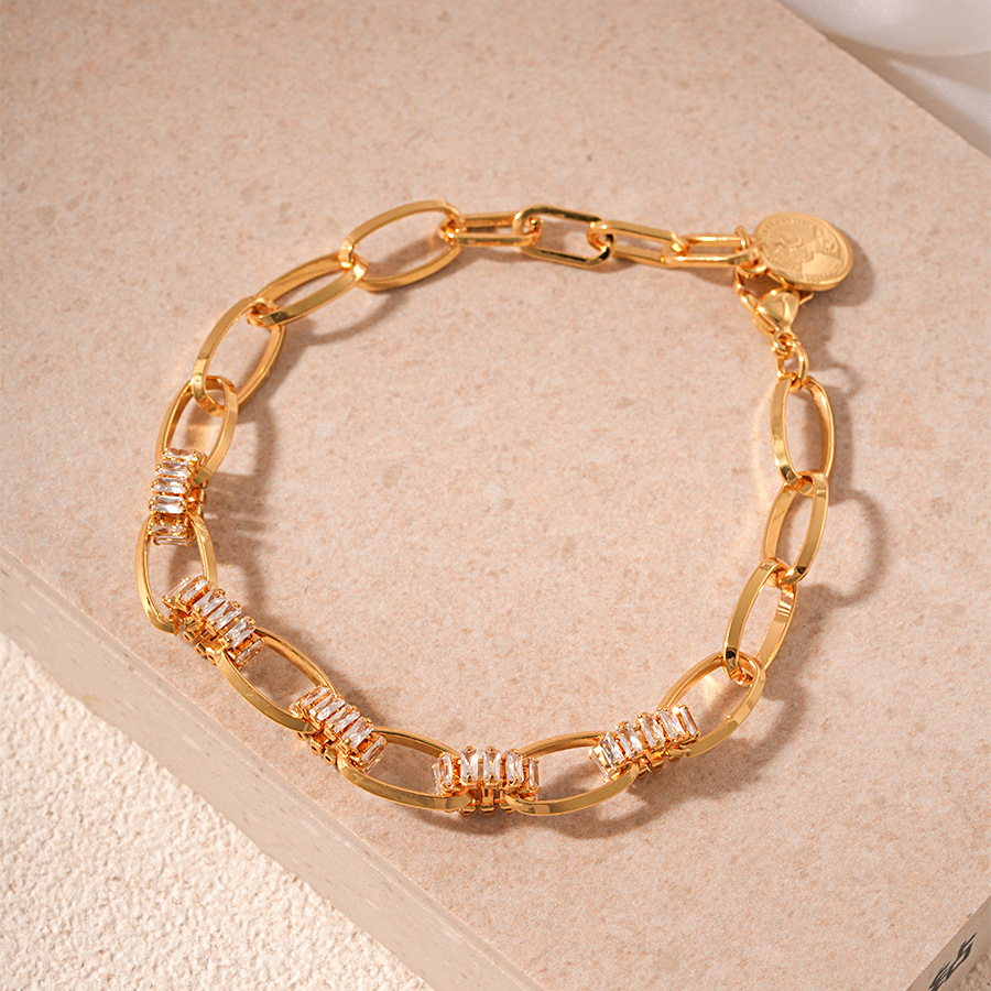 Zircon Stone Geometric Chain Bracelet Durable Lightweight Designer Accessory