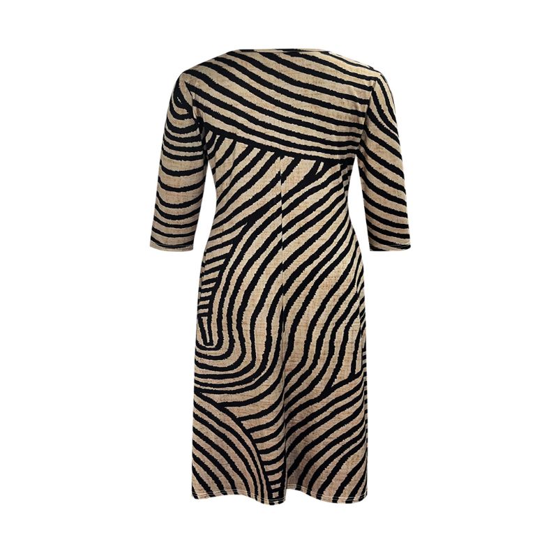 Women's Plus Size V-Neck 3/4 Sleeve Vintage Line Print Milk Silk Casual Maxi Dress-YL25379