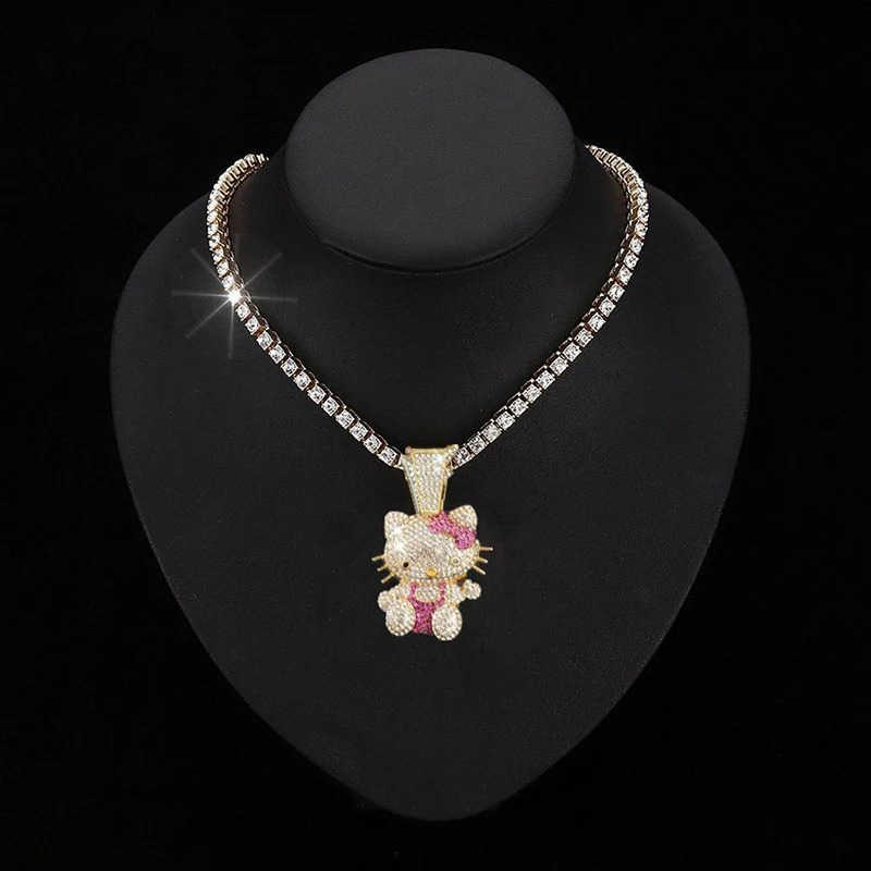 Sanrio 2025 Hello Kitty New Necklace Trendy and Fashionable Full Diamond Neck Pendant Cute and Overwhelmed Nightclub Rap Choker Present L250925