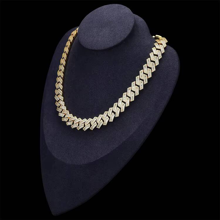 JWY New Fashion Hip hop Cuban Necklace Customized Trendized Gold And Silver Plated Cuban Link Chain For Man
