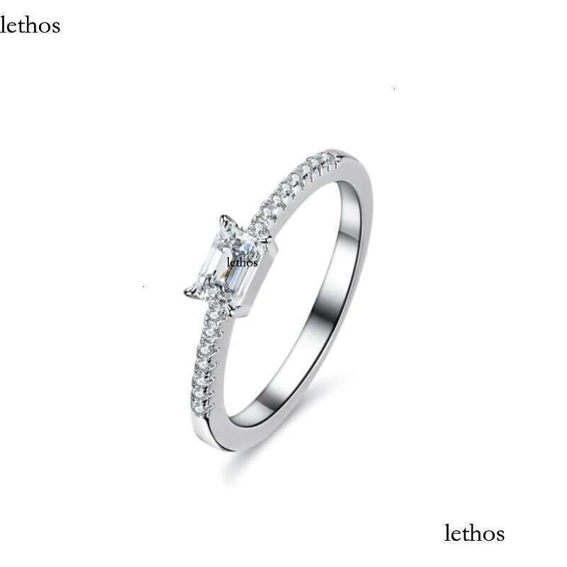 Simple Fashion Jewelry Sweet Cute Ladies Party Elegant Wedding Rings Sterling Sier Emerald Cut Lab Moissanite Dia Eternity Engagement Band Ring Gift 2