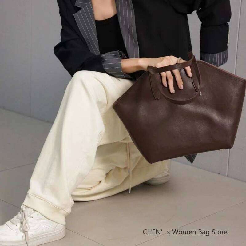 Women's Large Capacity Shoulder Armpit Bag Ladies Genuine Leather Commuter Shopper Bags High Quality Handbag Big Tote suotong2509