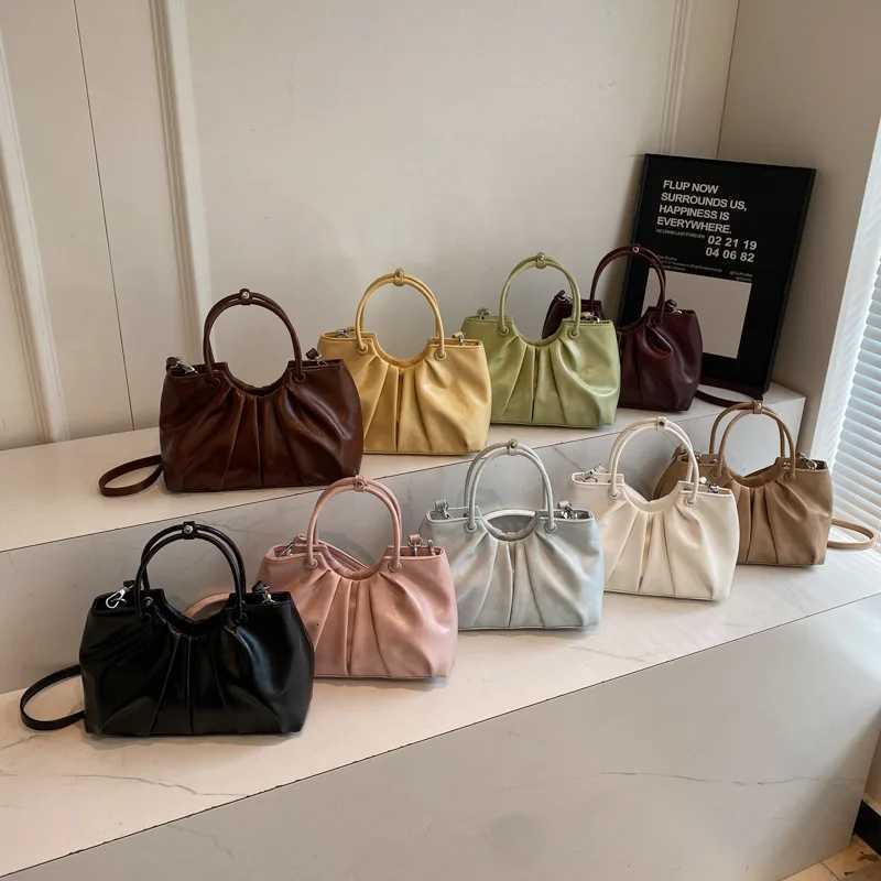 2025 Hot Selling Pleated Small Square Bag New Diagonal Span Large Capacity Bag Single Shoulder Handheld Womens Bag Purses Z250926