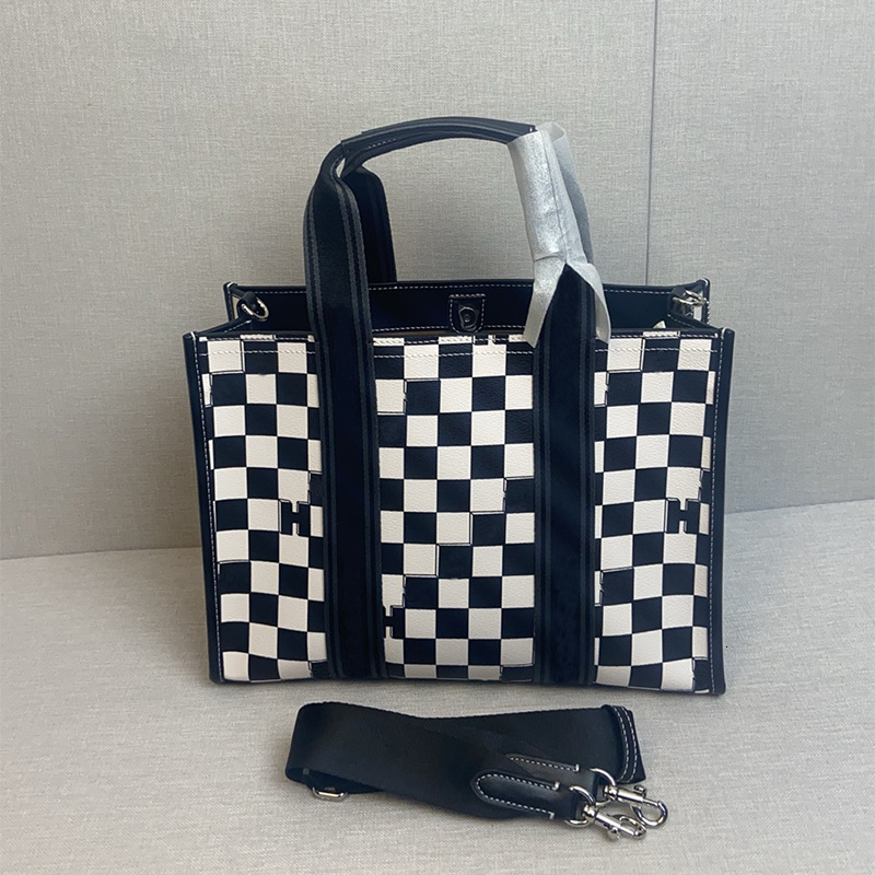 Free shipping designer New Smith Checkerboard Handbag Tote Bag Retro Smith Shoulder Bag Crossbody Bag Shopping Bag