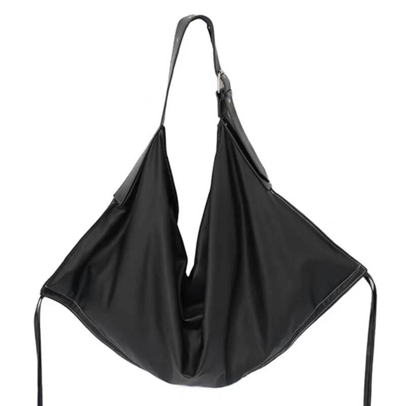 Large Capacity Hobos Bags For Women Designer Handbag Purse New In Fashion Tassel Decoration Black Underarm Shoulder high-quality