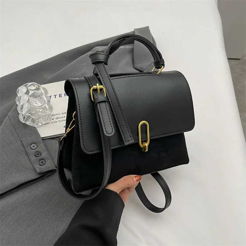 High end handbag womens bag popular versatile shoulder bag retro niche diagonal commuting bag Z250926
