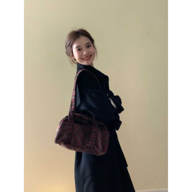 2024 New Wool Coat for Women Winter Korean Sle Woolen MidLength Autumn Winter HighEnd Hepburn Sle W250926