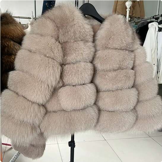 2025 European and American Style Faux Fox Patchwork Winter Thickened Warm Long Sleeve Short Fur Coat