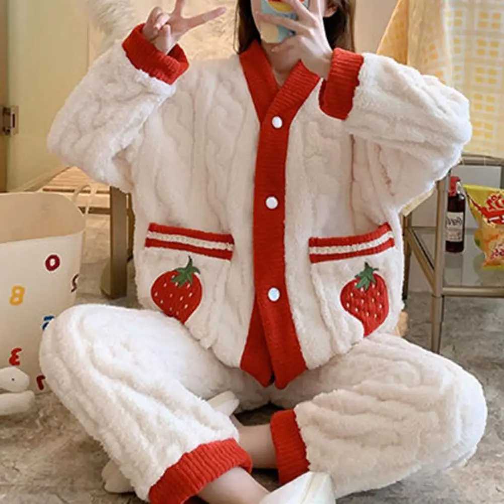 Plush Pajama Set Lady Winter Sleepwear Set Warm Cozy Womens Winter Pajama Set Cartoon Fruit Print Thickened Coral Fleece Z250925