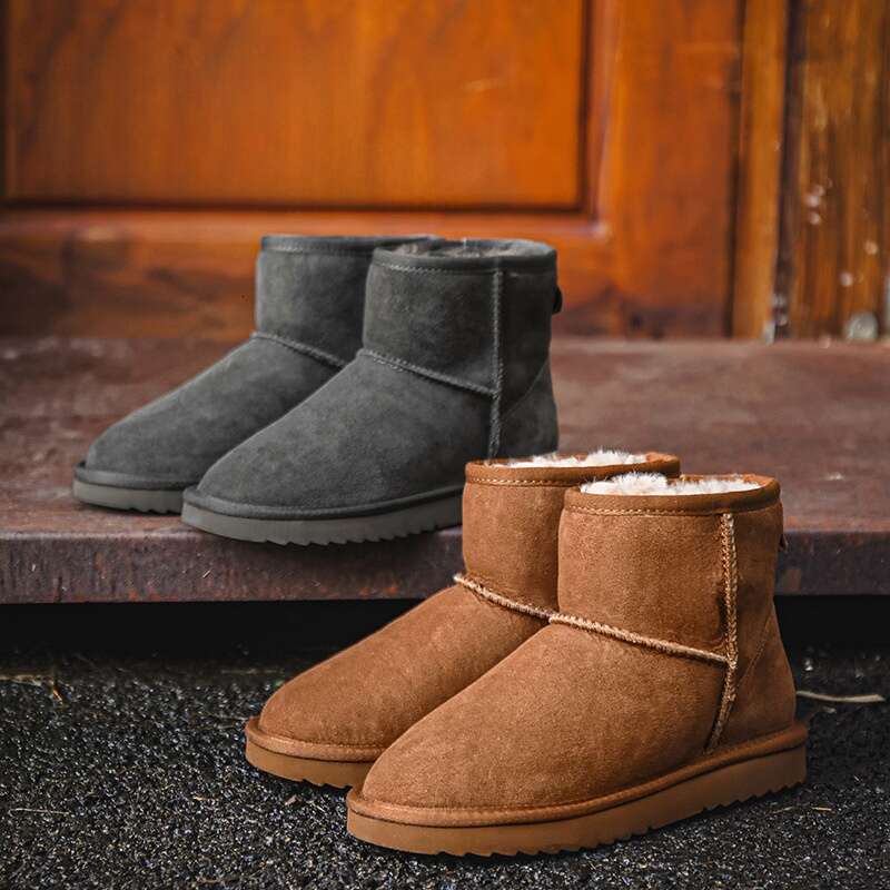 Sheepskin Thick-Soled Snow Boots for Women, Short Tube, Thickened Loafers, Warm and Fleece-Lined, Winter 2024 Cotton Shoes