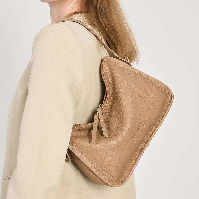 Winter New High-Quality Cowhide Niche Design Crossbody Handbag Versatile Fashion Light Shoulder Commuting Women's Bag MDNG2509