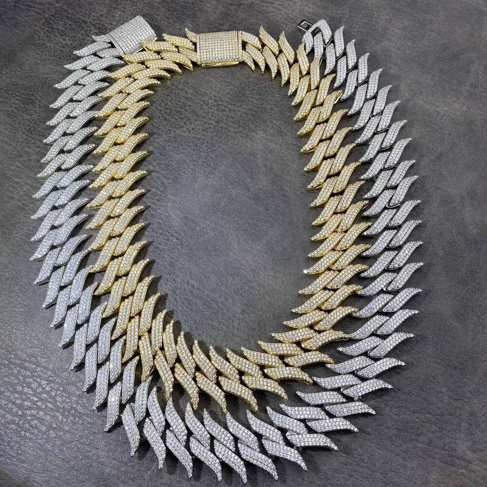 Fashionable Men Iced Out Bling Hip Hop Rock 30mm Spike Thorns Cuban Link Chain