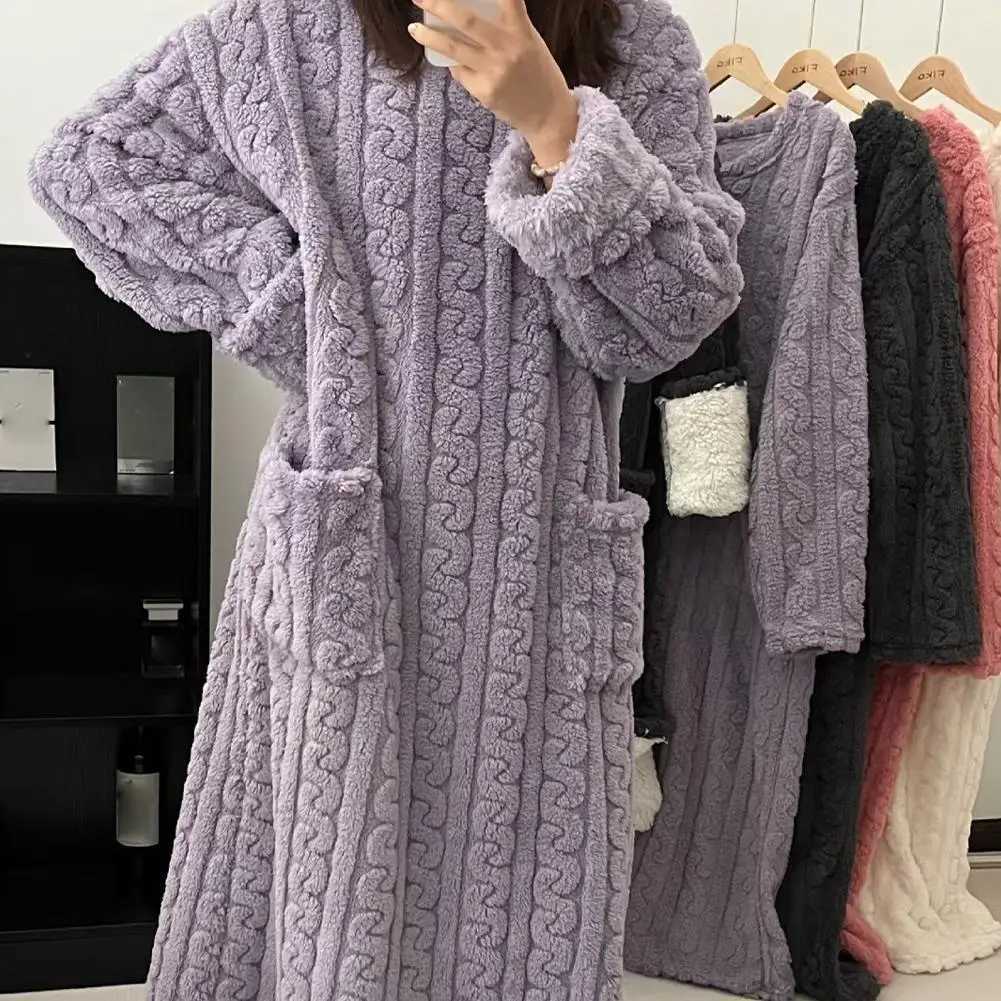 Winter Long Sleeve Flannel Nightgowns Women Loose Double Pocket Solid Sleepwear Jacquard Night Dress Thickened Warm Nightdress Z250925