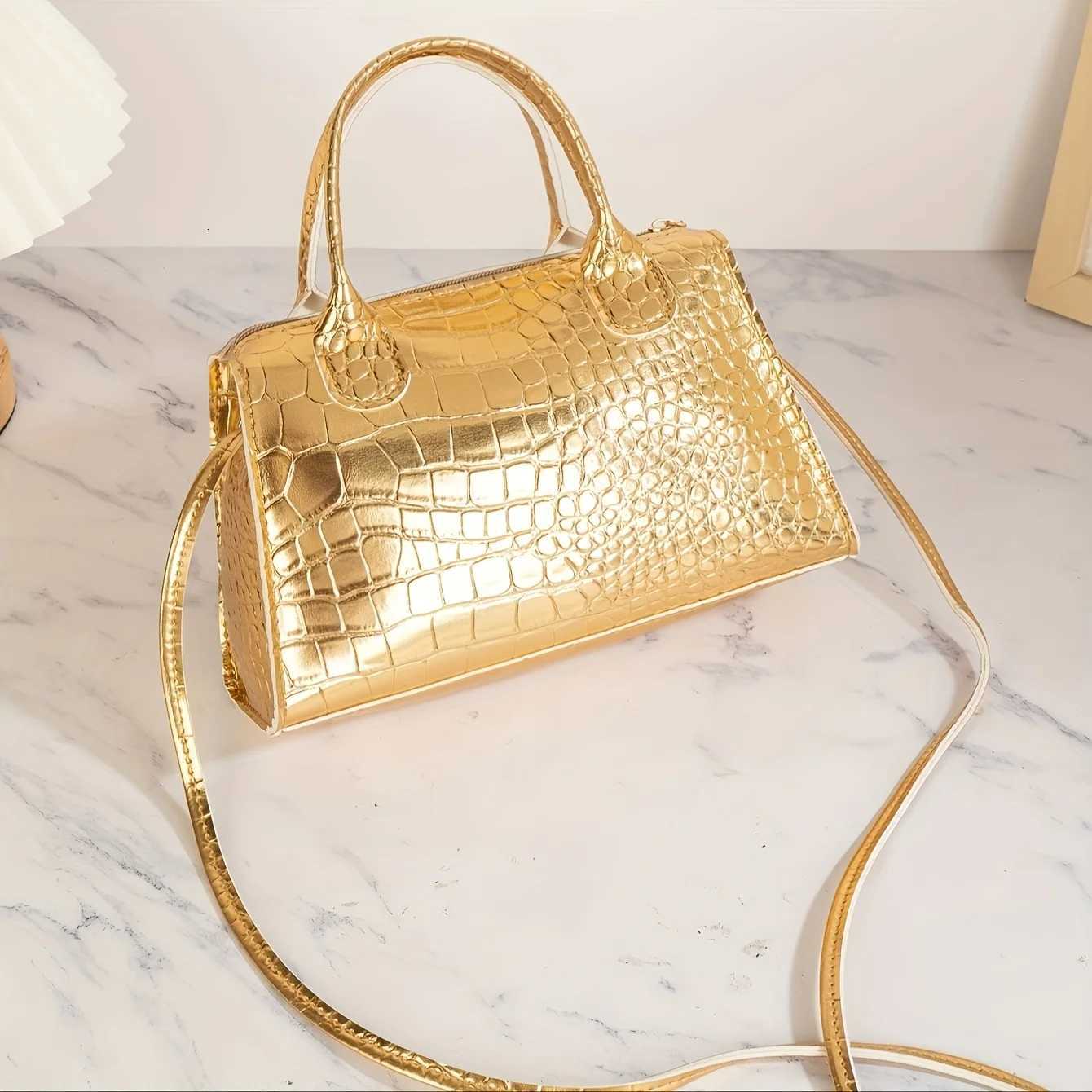 2025 new pillow bag handbag multifunctional snake lady shoulder bag fashion cow pattern diagonal bag large storage bag Z250926