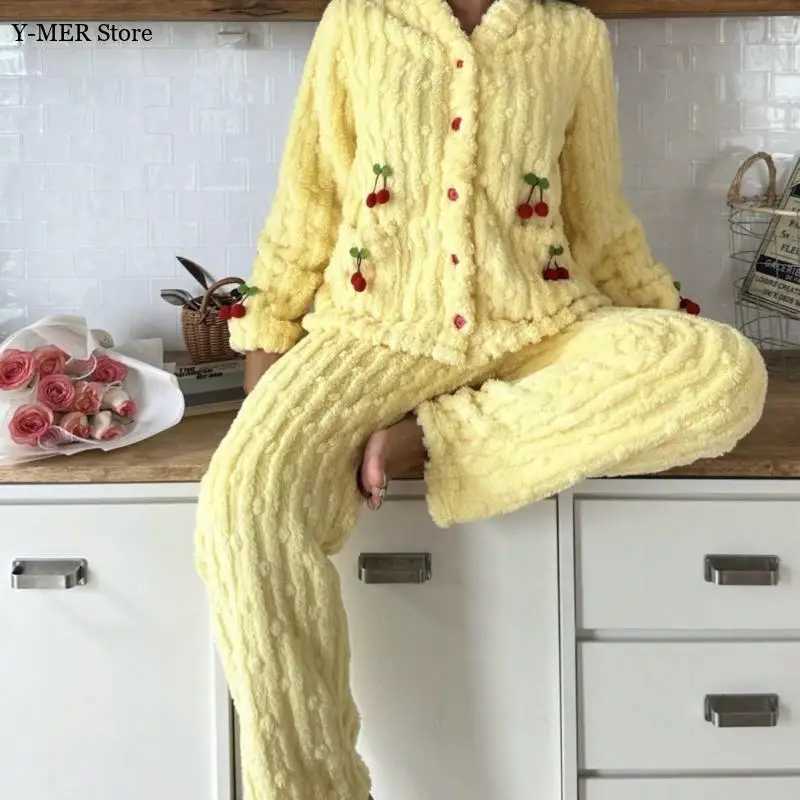 Women Cute Cherry Pattern Pajamas Autumn and Winter New Warm Fleece Lined Sleepwear Loungewear Cardigan Suit Pajamas Z250925