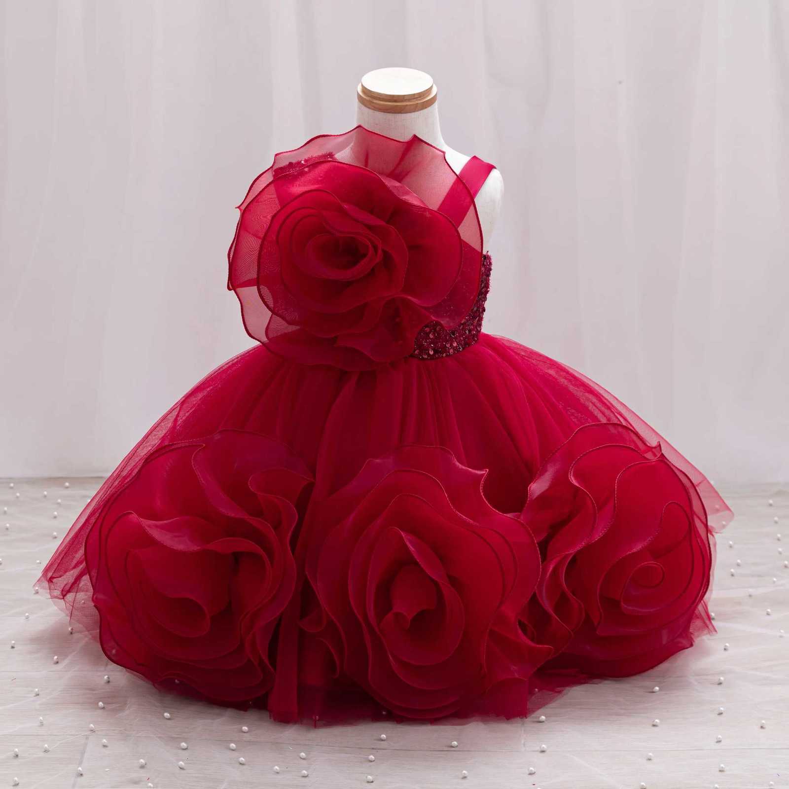 Toddler baby girl dress one year old birthday party dress sequined oneshoulder cake skirt red christmas dress Z250926