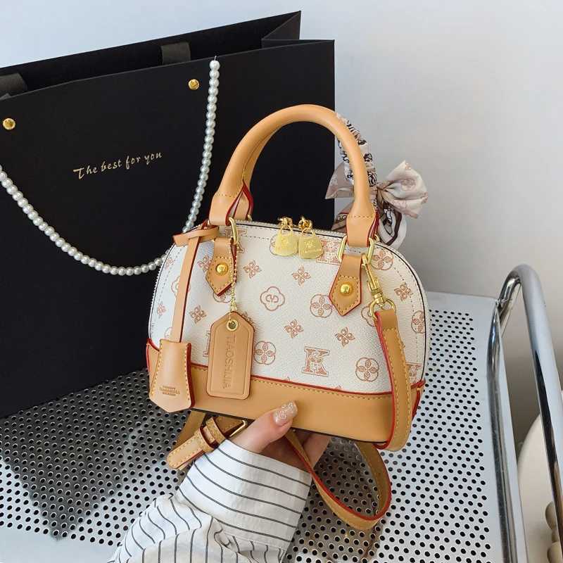 Fashionable Leather Crossbody Bag For Women Elegant Shoulder Bag Luxury Designer Tote Vintage StyleW250926