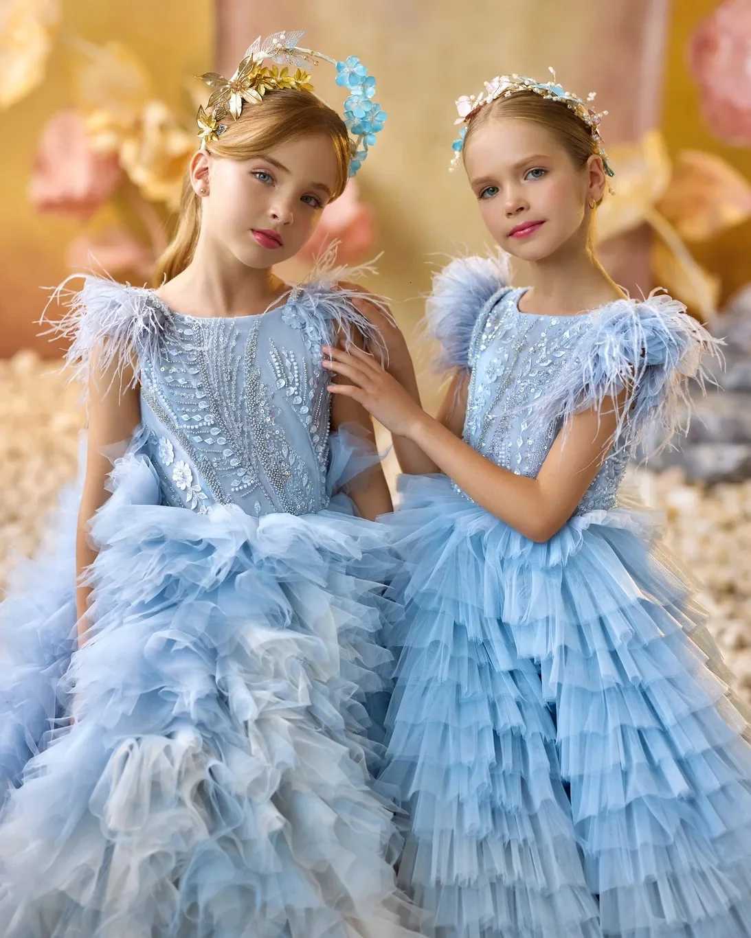Customized Sky Blue Flower Girl Dresses For Wedding Tiered Appliques Feather Gorgeous Child Formal Events Evening Party Gown Z250926