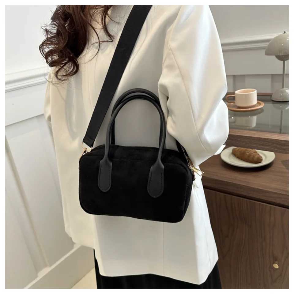 Retro Suede Women Top Handle Bag High Quality Crossbody Bag Solid Color Tote Bag Large Capacity Boston Bag Autumn Winter Handbag Z250926