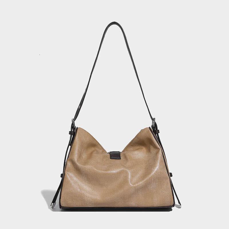 Pocket Armpit Women's Spring New Large Capacity Tote Shoulder Crossbody Bag Fashion Hundreds Niche Personality Simple Commuter