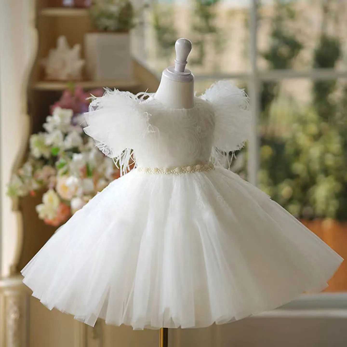 Jill J450 Elegant White Feathers Flower Girl Dress Puffy Sleeve Kids Princess Birthday Wedding Party Children Holiday Gown Z250926