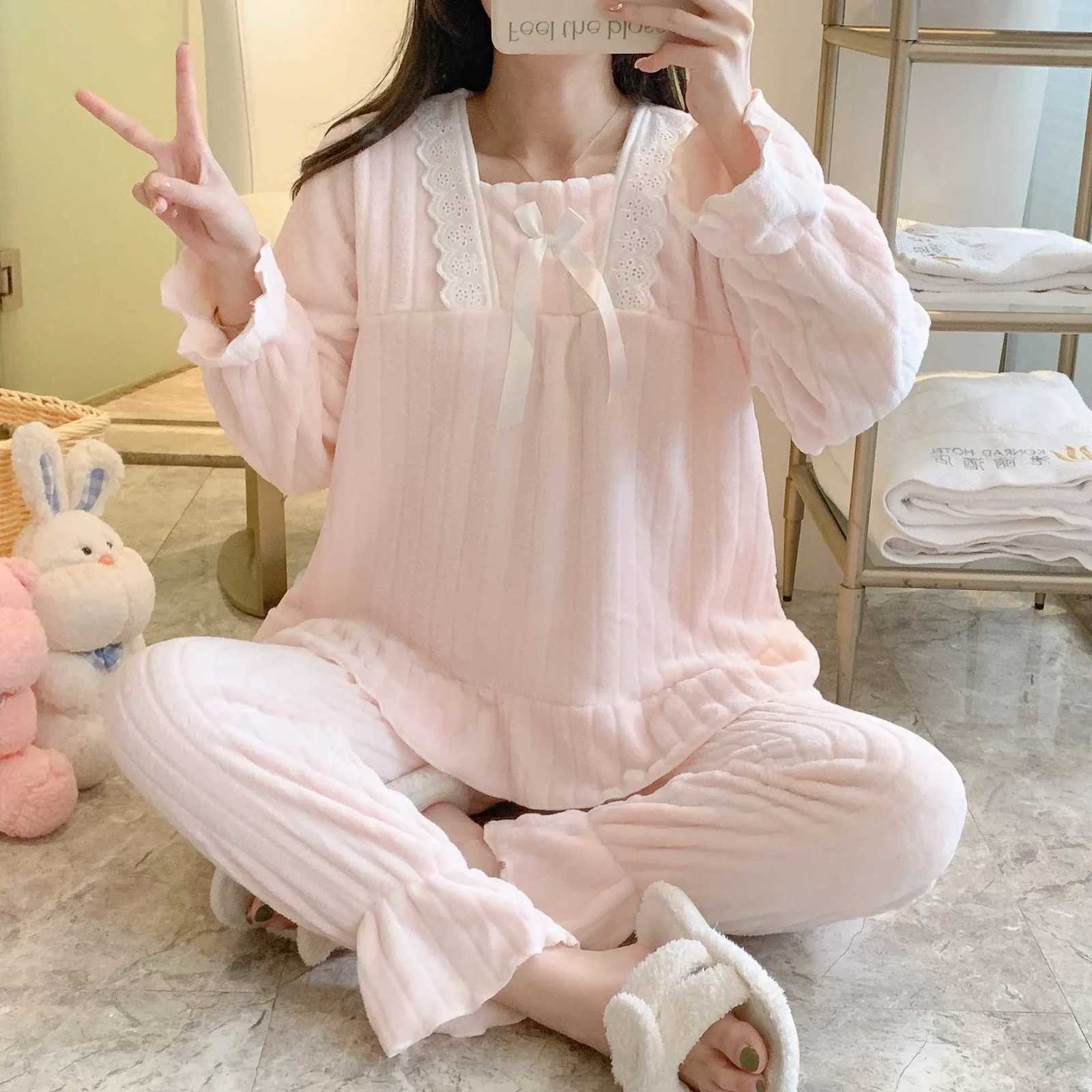 New Autumnwinter Flannel Ribbed Womens Sweet Cute Princess Style Solid Color Floral Edge Thickened Home Clothes Suit Z250925