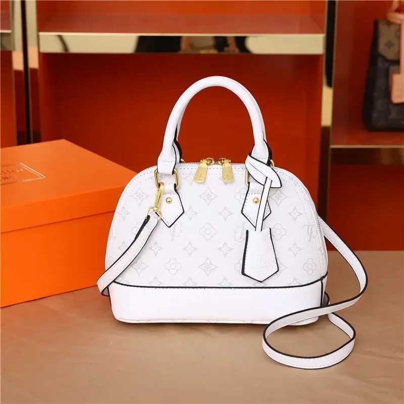 2025 Vintage Floral Print Shell Bag Top Handle Shoulder Crossbody Bag for Women Minimalist Versatile Retro Designer InspiredW250926