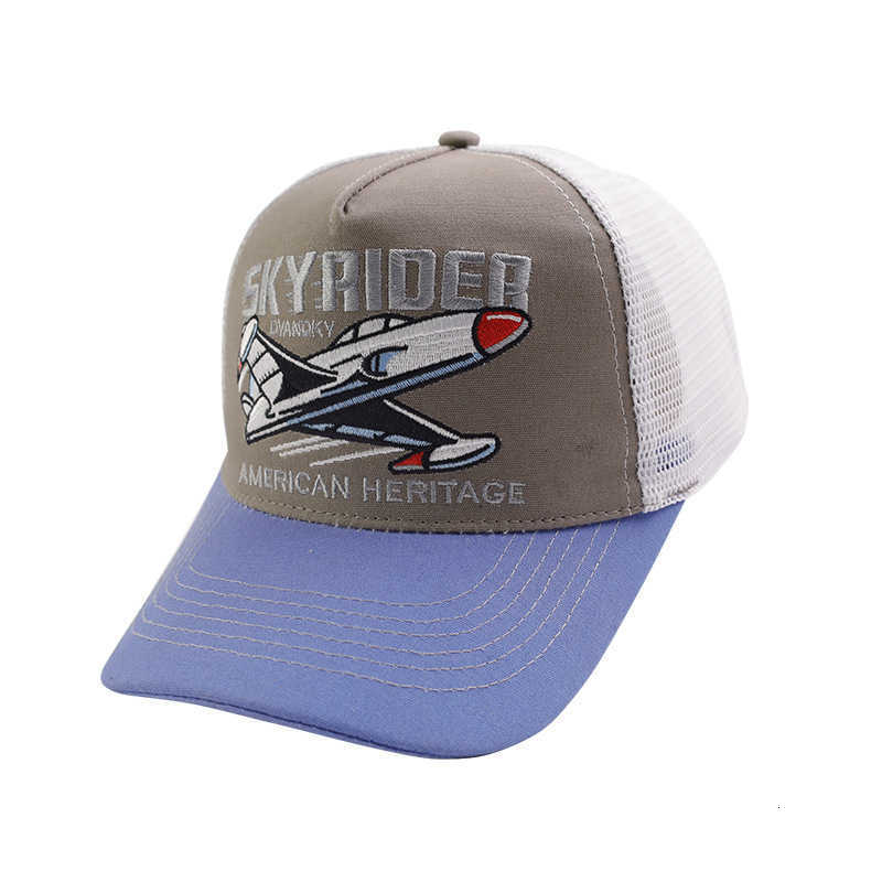 Baseball cap with European style embroidery and multi-color patches, mesh netting on the front, made of 100% cotton, absorbs sweat and is breathable.