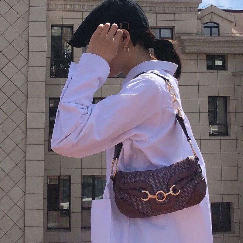 Retro British Ancient floral lock metal shoulder of baguettes underarm bag