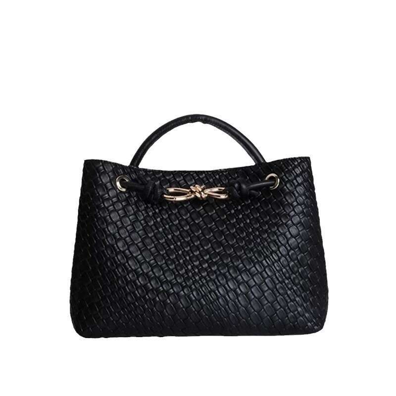 Niche Design 2024 New Metal Rope Buckle Woven Tote Single Shoulder Handheld Large Capacity Women's Bag