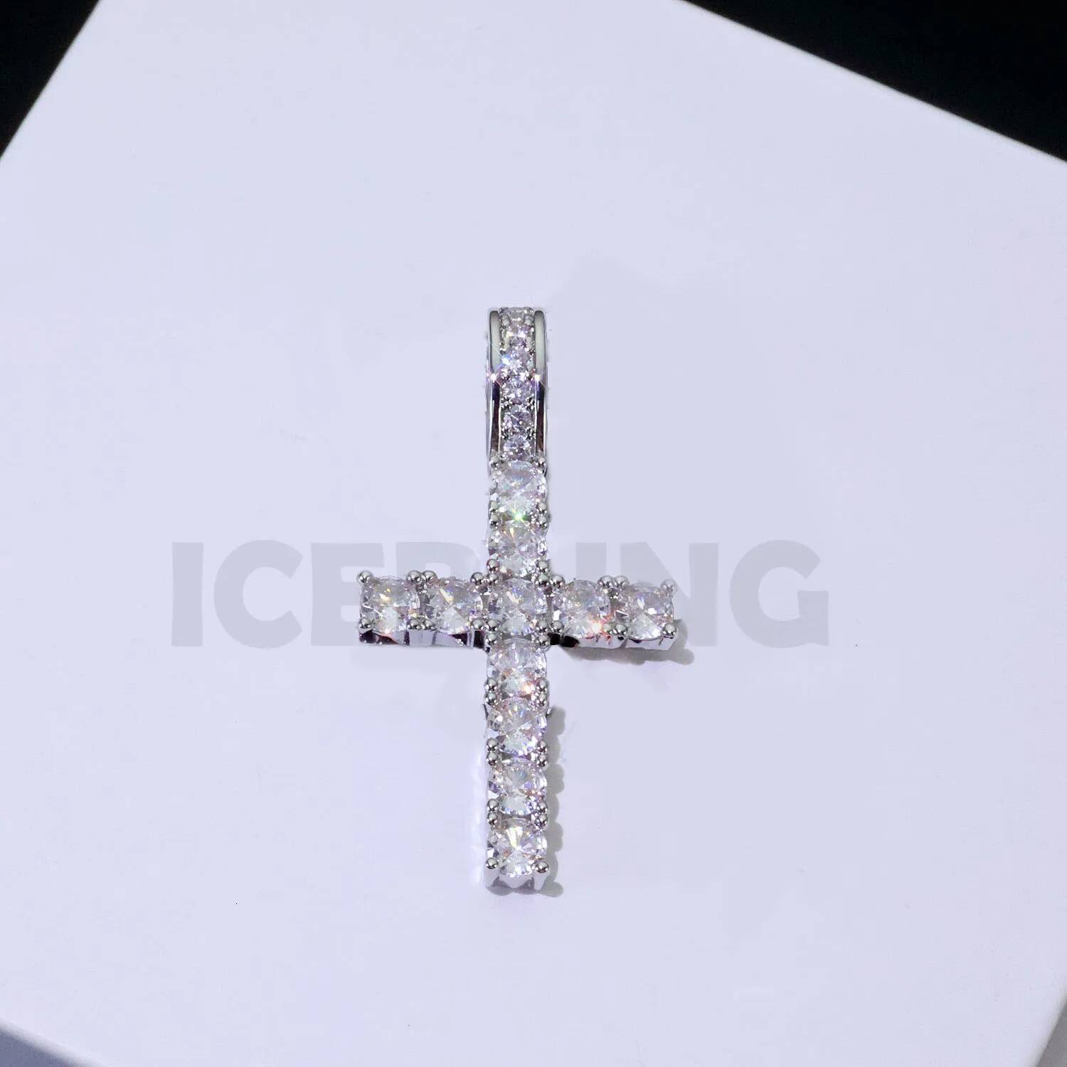 Fine Jewelry Moissanite Cross Pendant 925 Sterling Silver Hip Hop Shiny VVS Diamond Charm Necklace For Men No Fade