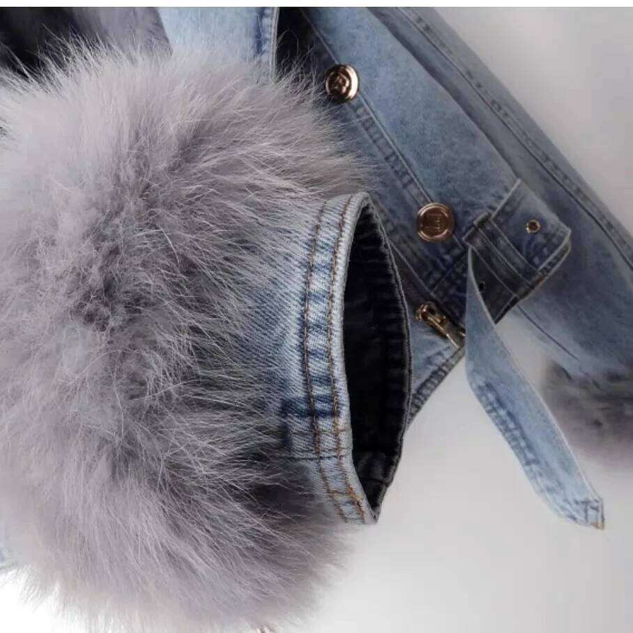 2025 New Women Faux Fox Fur Collar Jean Coat Winter Jacket Female Short Warm Parkas Rabbit Hair Lining Outwear Fashion Overcoat